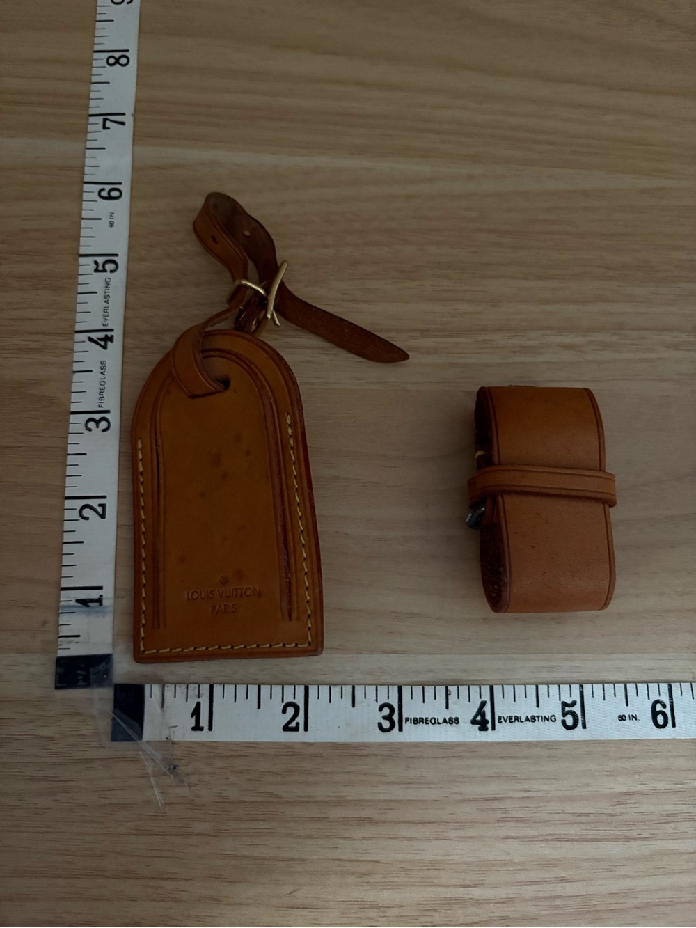 VTG LOUIS VUITTON Vachetta Leather Luggage Tag & Poignet Strap Set
